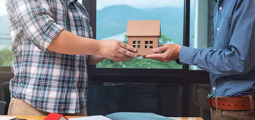 How We Determine Your Sell House with Reverse Mortgage Offer in Southold, NY?